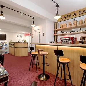 Smith Place 3*, Edinburgh United Kingdom